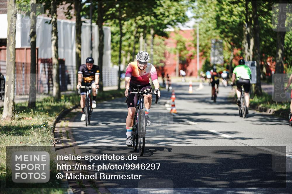 09.08.2026 - GEWOBA Citytriathlon Bremen Michael Burmester http://msf.ph/oto/9946297 09.08.2026 10:53:54 Radfahren 153, 193, 292, 367, 473, 492, 501 meine-sportfotos.de