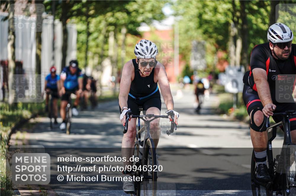 09.08.2026 - GEWOBA Citytriathlon Bremen Michael Burmester http://msf.ph/oto/9946320 09.08.2026 10:54:27 Radfahren 13, 33, 87, 111, 223, 331, 436, 467, 509 meine-sportfotos.de