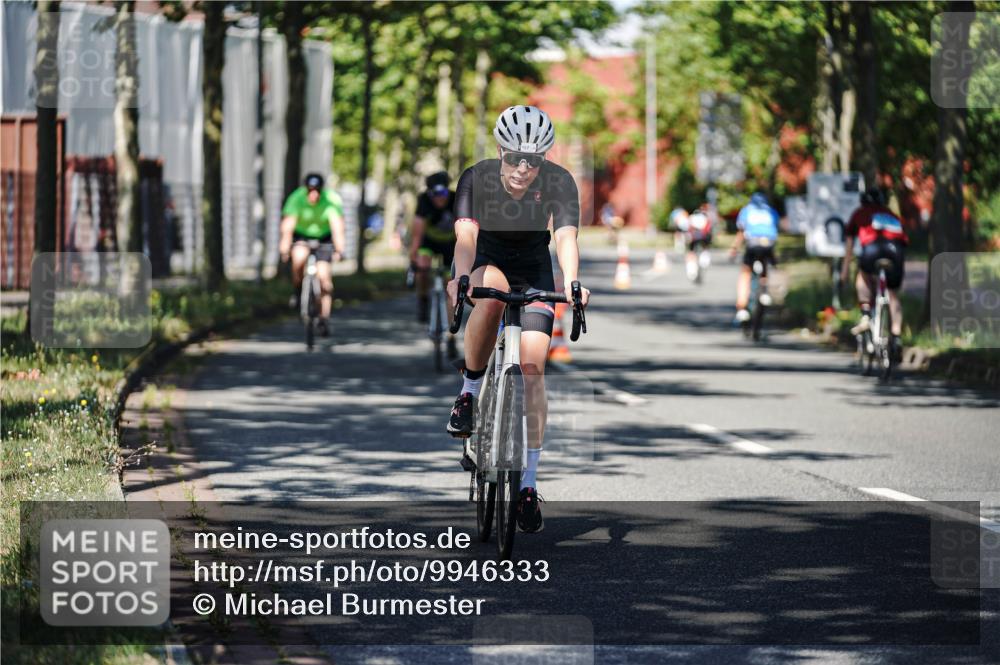 09.08.2026 - GEWOBA Citytriathlon Bremen Michael Burmester http://msf.ph/oto/9946333 09.08.2026 10:54:33 Radfahren 13, 17, 33, 87, 111, 143, 185, 195, 223, 331, 436, 467, 490, 509, 514, 531 meine-sportfotos.de