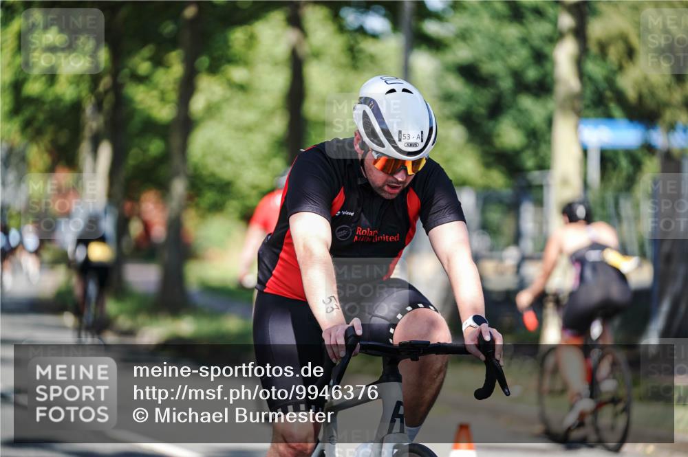 09.08.2026 - GEWOBA Citytriathlon Bremen Michael Burmester http://msf.ph/oto/9946376 09.08.2026 10:55:12 Radfahren 53, 123, 169, 187, 201, 471, 513, 530 meine-sportfotos.de