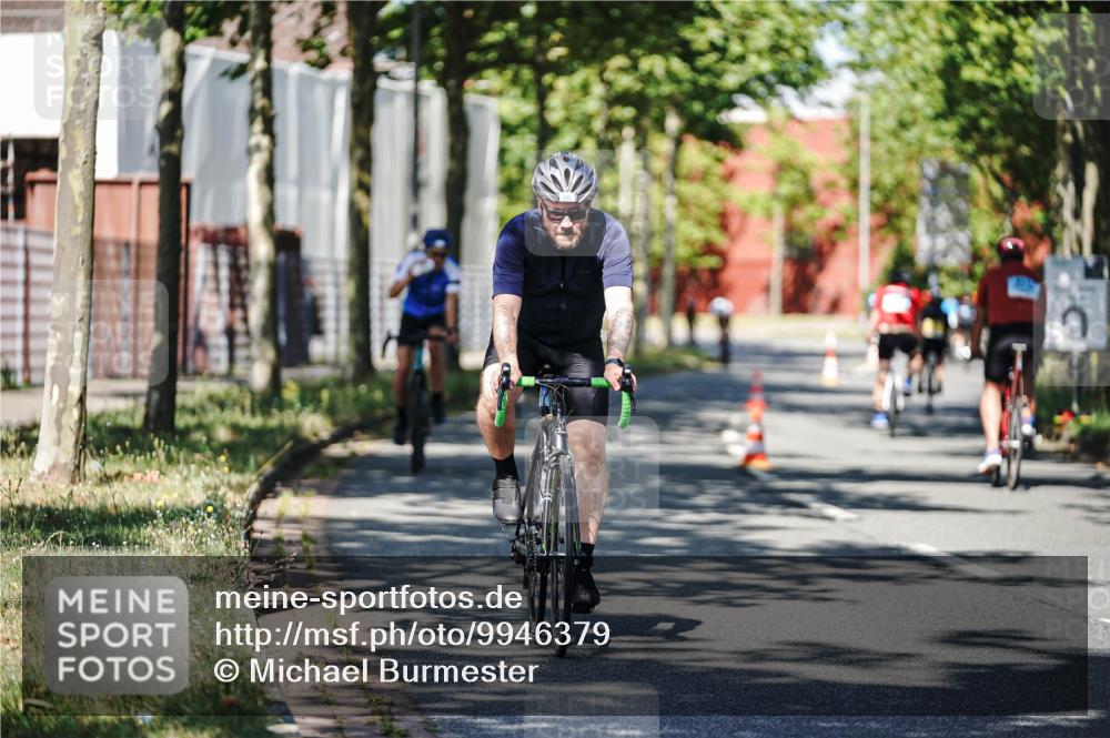 09.08.2026 - GEWOBA Citytriathlon Bremen Michael Burmester http://msf.ph/oto/9946379 09.08.2026 10:55:15 Radfahren 53, 123, 169, 187, 201, 471, 530 meine-sportfotos.de