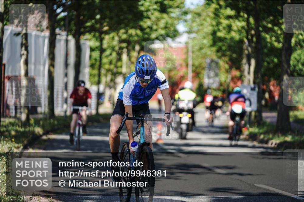 09.08.2026 - GEWOBA Citytriathlon Bremen Michael Burmester http://msf.ph/oto/9946381 09.08.2026 10:55:18 Radfahren 53, 123, 169, 187, 237, 471, 527 meine-sportfotos.de
