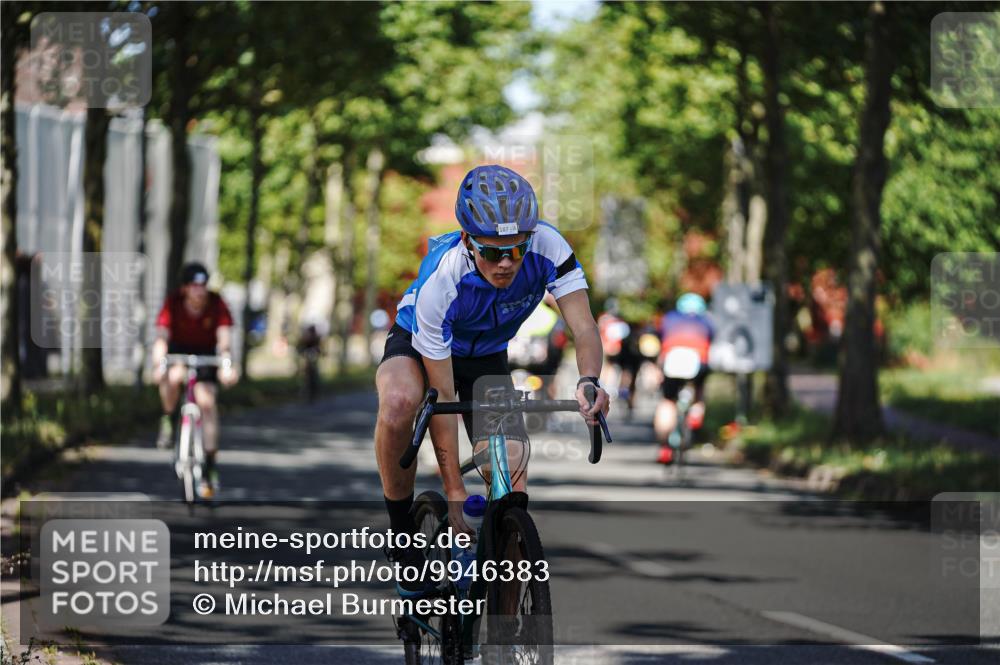 09.08.2026 - GEWOBA Citytriathlon Bremen Michael Burmester http://msf.ph/oto/9946383 09.08.2026 10:55:18 Radfahren 53, 123, 169, 187, 237, 471, 527 meine-sportfotos.de