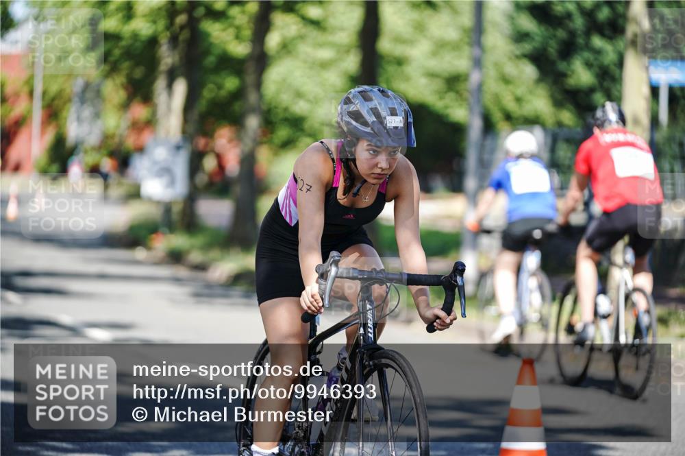 09.08.2026 - GEWOBA Citytriathlon Bremen Michael Burmester http://msf.ph/oto/9946393 09.08.2026 10:55:30 Radfahren 123, 237, 488, 527 meine-sportfotos.de
