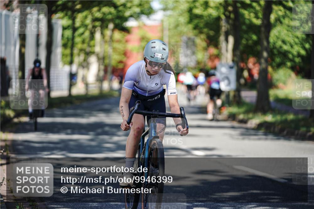 09.08.2026 - GEWOBA Citytriathlon Bremen Michael Burmester http://msf.ph/oto/9946399 09.08.2026 10:55:39 Radfahren 45, 119, 426, 440, 488, 494 meine-sportfotos.de