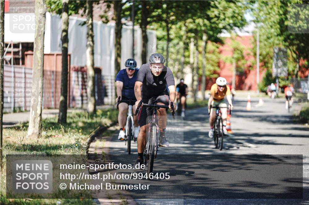 09.08.2026 - GEWOBA Citytriathlon Bremen Michael Burmester http://msf.ph/oto/9946405 09.08.2026 10:55:48 Radfahren 31, 45, 93, 119, 155, 157, 426, 440, 494 meine-sportfotos.de