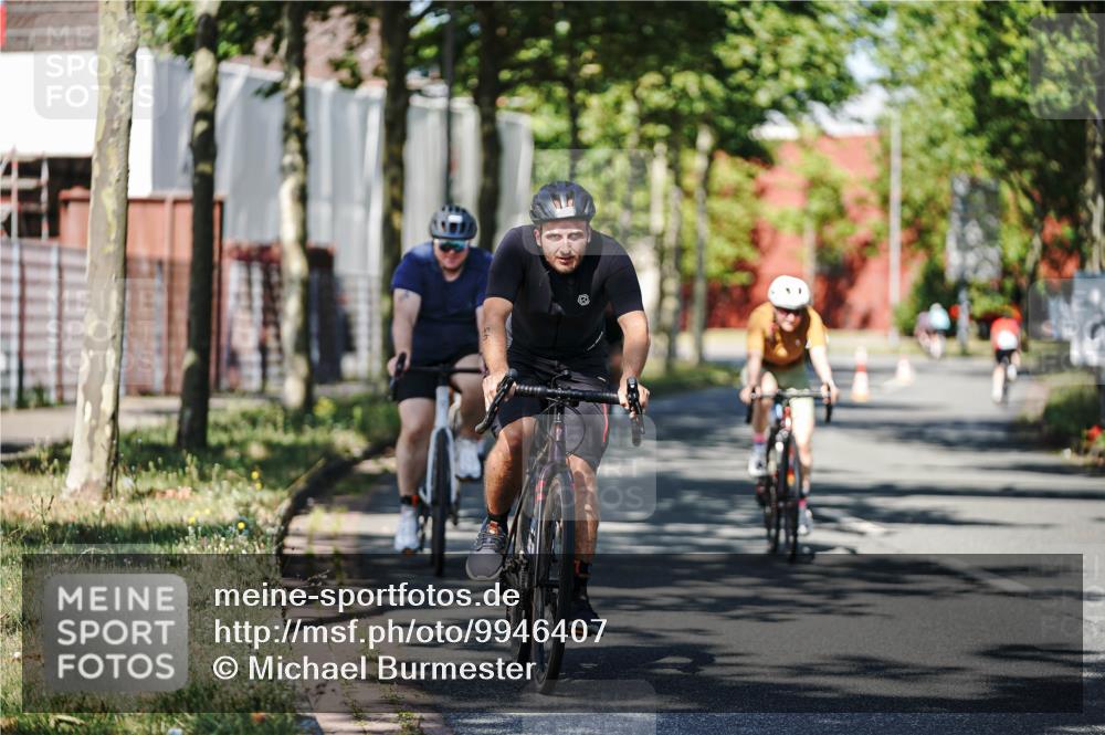09.08.2026 - GEWOBA Citytriathlon Bremen Michael Burmester http://msf.ph/oto/9946407 09.08.2026 10:55:48 Radfahren 31, 45, 93, 119, 155, 157, 426, 440, 494 meine-sportfotos.de