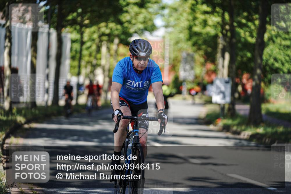 09.08.2026 - GEWOBA Citytriathlon Bremen Michael Burmester http://msf.ph/oto/9946415 09.08.2026 10:55:53 Radfahren 31, 41, 45, 93, 119, 155, 157, 211, 487, 491, 494 meine-sportfotos.de