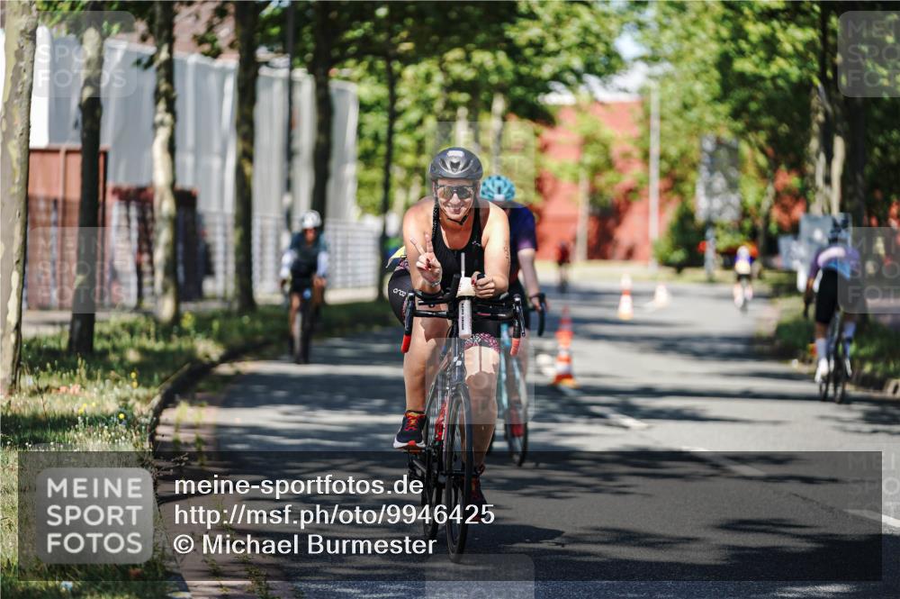 09.08.2026 - GEWOBA Citytriathlon Bremen Michael Burmester http://msf.ph/oto/9946425 09.08.2026 10:56:03 Radfahren 31, 41, 89, 109, 155, 211, 487, 491 meine-sportfotos.de