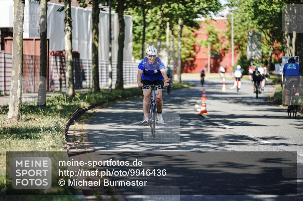09.08.2026 - GEWOBA Citytriathlon Bremen Michael Burmester http://msf.ph/oto/9946436 09.08.2026 10:56:16 Radfahren 55, 61, 67, 109, 163, 225 meine-sportfotos.de