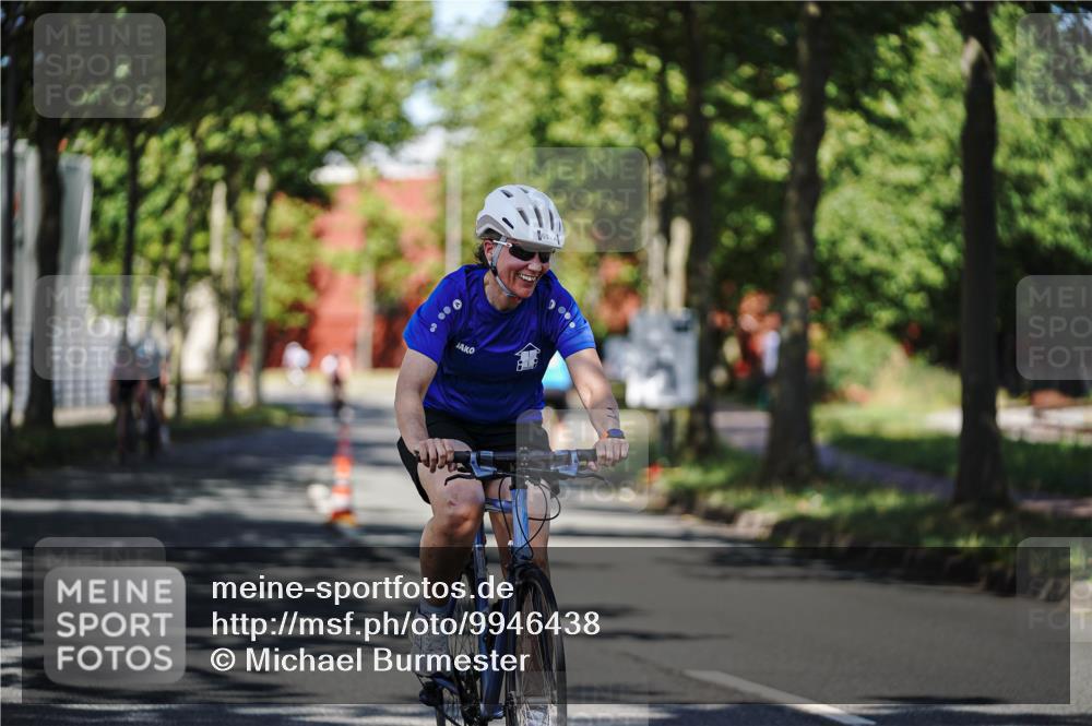 09.08.2026 - GEWOBA Citytriathlon Bremen Michael Burmester http://msf.ph/oto/9946438 09.08.2026 10:56:17 Radfahren 55, 61, 67, 163, 225 meine-sportfotos.de