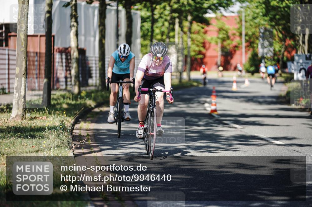 09.08.2026 - GEWOBA Citytriathlon Bremen Michael Burmester http://msf.ph/oto/9946440 09.08.2026 10:56:22 Radfahren 55, 61, 67, 163, 217, 225 meine-sportfotos.de
