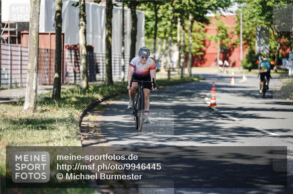 09.08.2026 - GEWOBA Citytriathlon Bremen Michael Burmester http://msf.ph/oto/9946445 09.08.2026 10:56:27 Radfahren 55, 61, 67, 163, 217, 225 meine-sportfotos.de