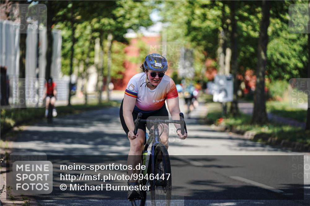 09.08.2026 - GEWOBA Citytriathlon Bremen Michael Burmester http://msf.ph/oto/9946447 09.08.2026 10:56:28 Radfahren 61, 67, 163, 217, 225 meine-sportfotos.de
