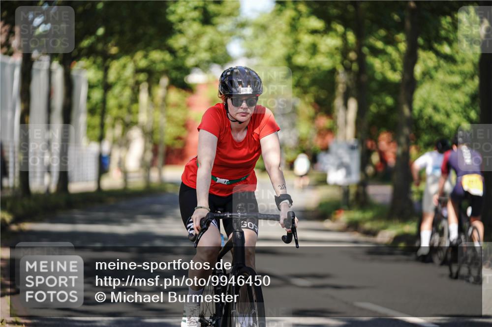 09.08.2026 - GEWOBA Citytriathlon Bremen Michael Burmester http://msf.ph/oto/9946450 09.08.2026 10:56:33 Radfahren 67, 163, 217, 225 meine-sportfotos.de