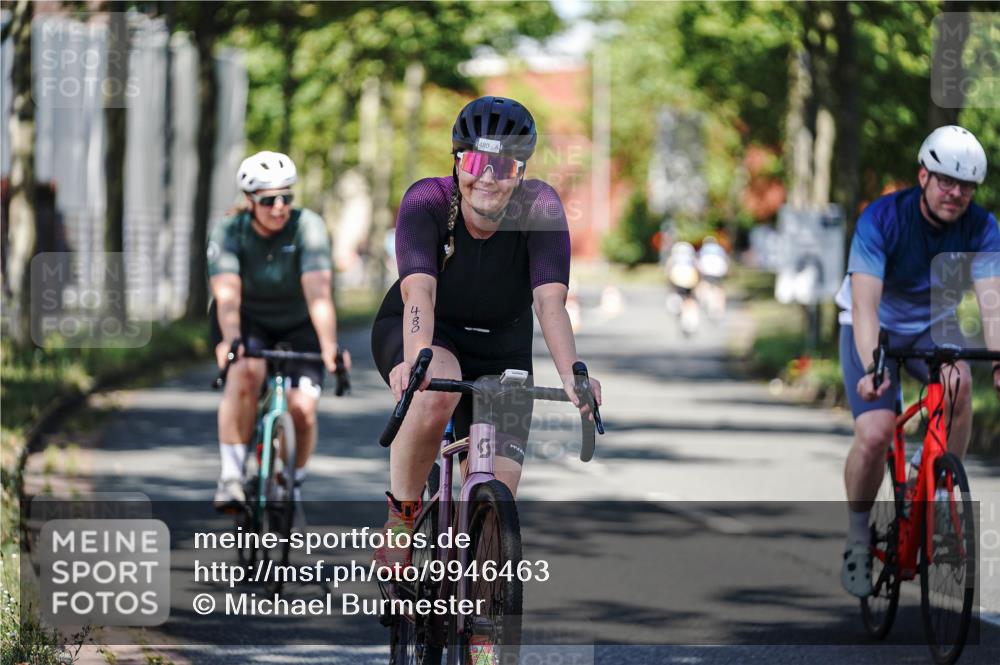 09.08.2026 - GEWOBA Citytriathlon Bremen Michael Burmester http://msf.ph/oto/9946463 09.08.2026 10:56:56 Radfahren 35, 75, 85, 113, 147, 149, 399, 460, 480 meine-sportfotos.de