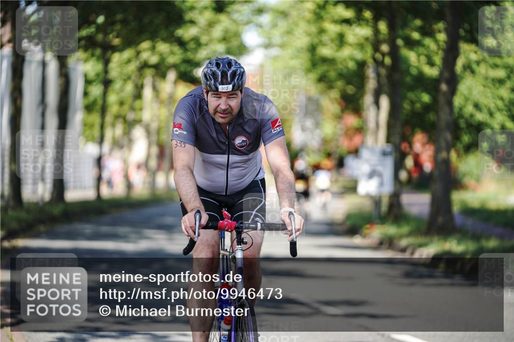 09.08.2026 - GEWOBA Citytriathlon Bremen Michael Burmester http://msf.ph/oto/9946473 09.08.2026 10:57:03 Radfahren 35, 85, 113, 243, 361, 399, 460, 480 meine-sportfotos.de