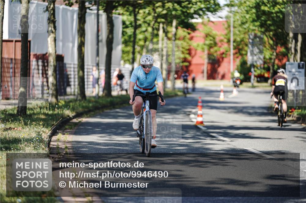 09.08.2026 - GEWOBA Citytriathlon Bremen Michael Burmester http://msf.ph/oto/9946490 09.08.2026 10:57:27 Radfahren 117, 183, 191, 205, 281 meine-sportfotos.de
