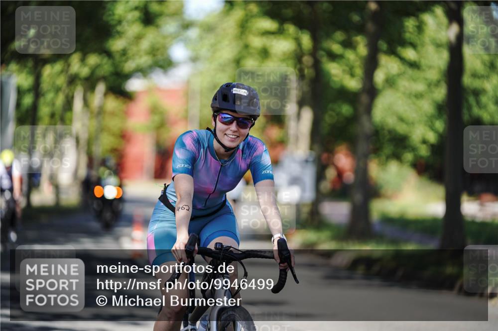 09.08.2026 - GEWOBA Citytriathlon Bremen Michael Burmester http://msf.ph/oto/9946499 09.08.2026 10:57:50 Radfahren 171, 434, 446, 462 meine-sportfotos.de