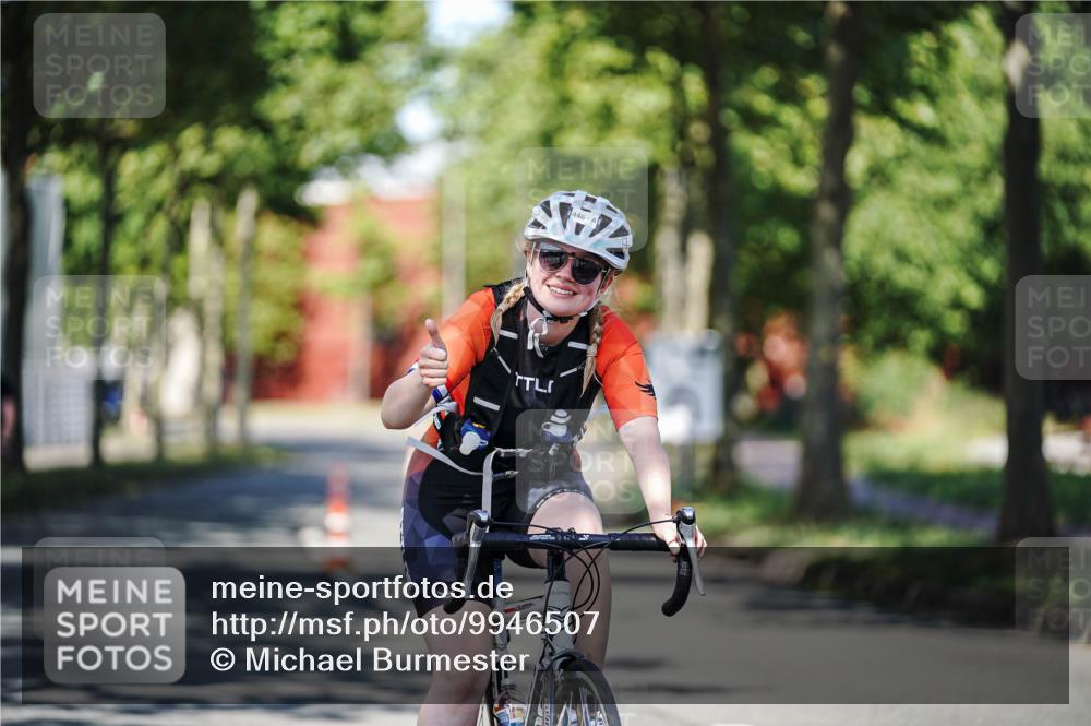 09.08.2026 - GEWOBA Citytriathlon Bremen Michael Burmester http://msf.ph/oto/9946507 09.08.2026 10:57:56 Radfahren 171, 434, 446, 462 meine-sportfotos.de