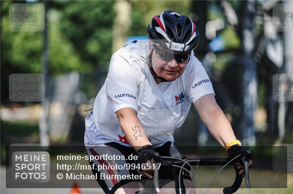 09.08.2026 - GEWOBA Citytriathlon Bremen Michael Burmester http://msf.ph/oto/9946517 09.08.2026 10:58:37 Radfahren 235 meine-sportfotos.de