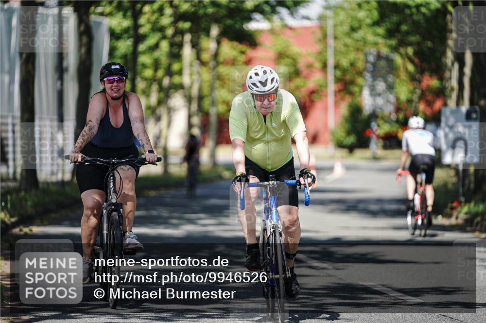 09.08.2026 - GEWOBA Citytriathlon Bremen Michael Burmester http://msf.ph/oto/9946526 09.08.2026 10:59:12 Radfahren 5, 115, 429, 466, 499 meine-sportfotos.de