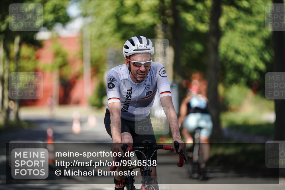 09.08.2026 - GEWOBA Citytriathlon Bremen Michael Burmester http://msf.ph/oto/9946538 09.08.2026 11:00:04 Radfahren 49 meine-sportfotos.de