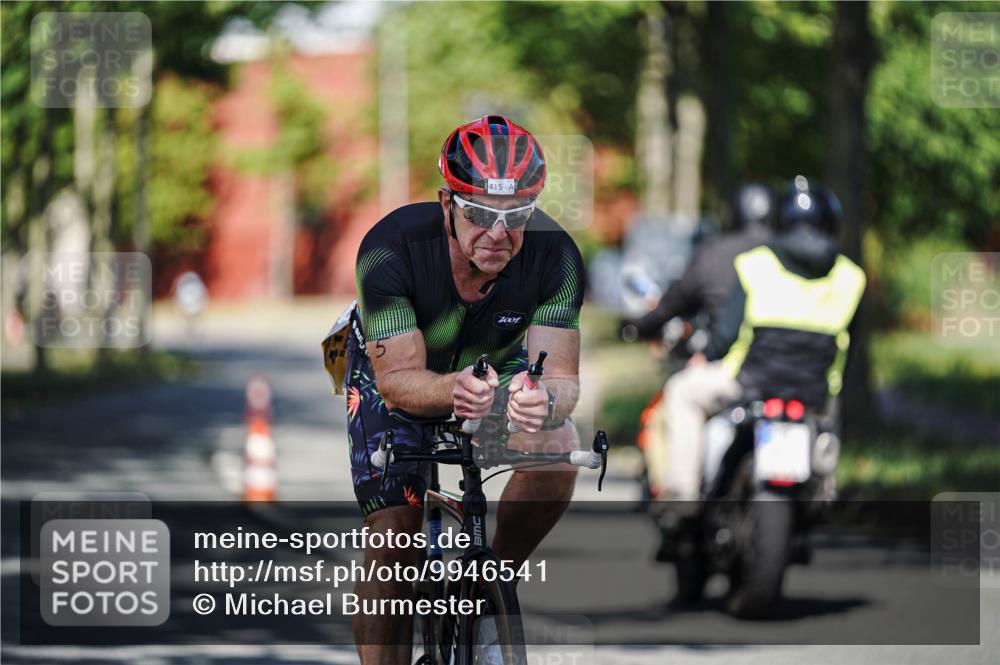 09.08.2026 - GEWOBA Citytriathlon Bremen Michael Burmester http://msf.ph/oto/9946541 09.08.2026 11:00:21 Radfahren 415 meine-sportfotos.de