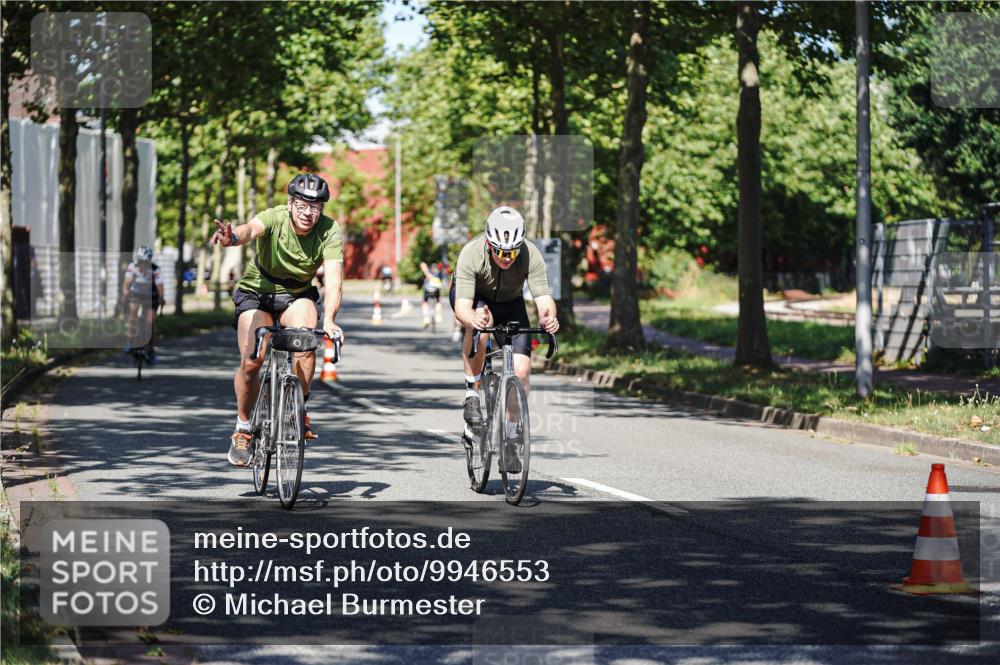 09.08.2026 - GEWOBA Citytriathlon Bremen Michael Burmester http://msf.ph/oto/9946553 09.08.2026 11:00:39 Radfahren 73, 91, 127, 161, 165, 415, 424, 425 meine-sportfotos.de
