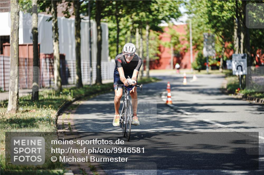 09.08.2026 - GEWOBA Citytriathlon Bremen Michael Burmester http://msf.ph/oto/9946581 09.08.2026 11:01:19 Radfahren 78, 197, 203, 422 meine-sportfotos.de