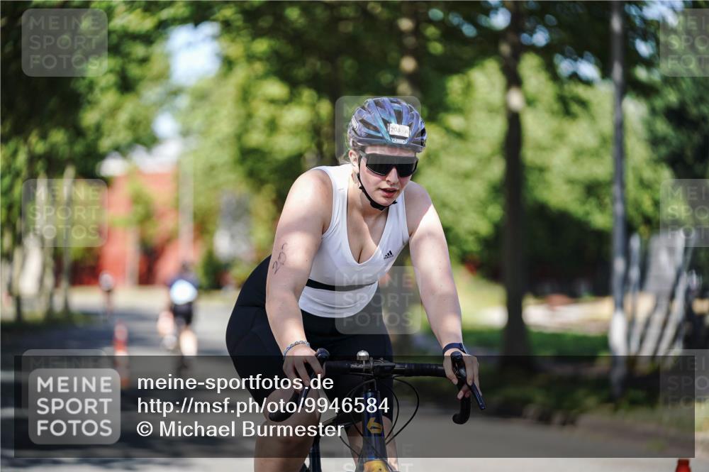 09.08.2026 - GEWOBA Citytriathlon Bremen Michael Burmester http://msf.ph/oto/9946584 09.08.2026 11:01:26 Radfahren 203, 412, 422 meine-sportfotos.de