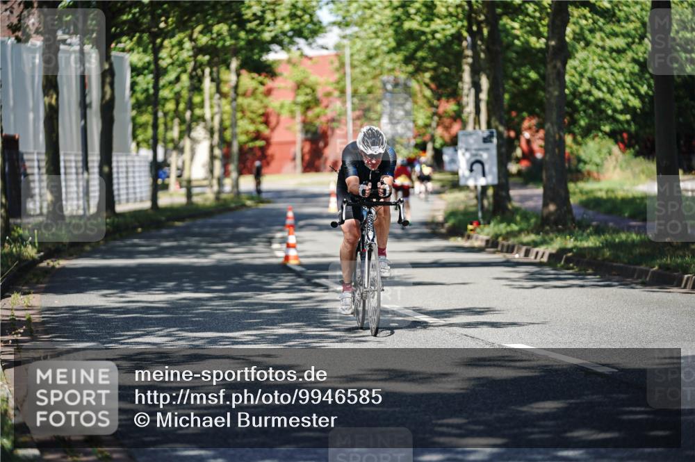 09.08.2026 - GEWOBA Citytriathlon Bremen Michael Burmester http://msf.ph/oto/9946585 09.08.2026 11:01:34 Radfahren 412 meine-sportfotos.de