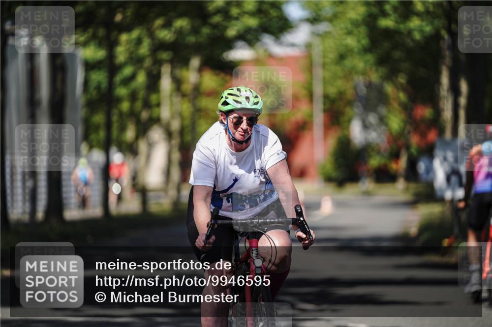 09.08.2026 - GEWOBA Citytriathlon Bremen Michael Burmester http://msf.ph/oto/9946595 09.08.2026 11:01:54 Radfahren 9, 469 meine-sportfotos.de