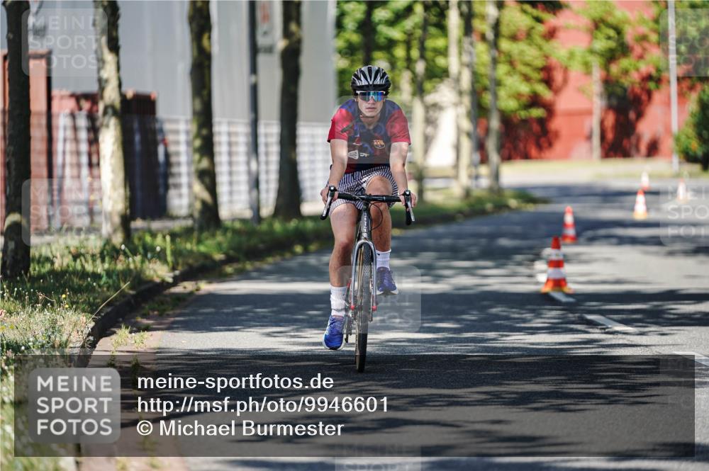 09.08.2026 - GEWOBA Citytriathlon Bremen Michael Burmester http://msf.ph/oto/9946601 09.08.2026 11:03:53 Radfahren 525 meine-sportfotos.de