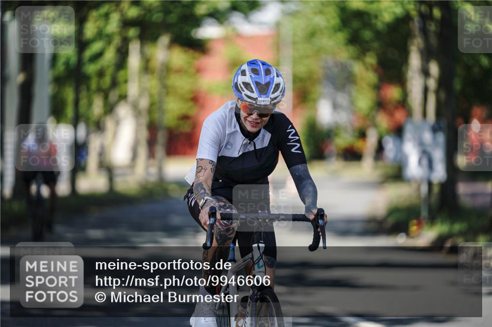 09.08.2026 - GEWOBA Citytriathlon Bremen Michael Burmester http://msf.ph/oto/9946606 09.08.2026 11:04:49 Radfahren 227, 524 meine-sportfotos.de