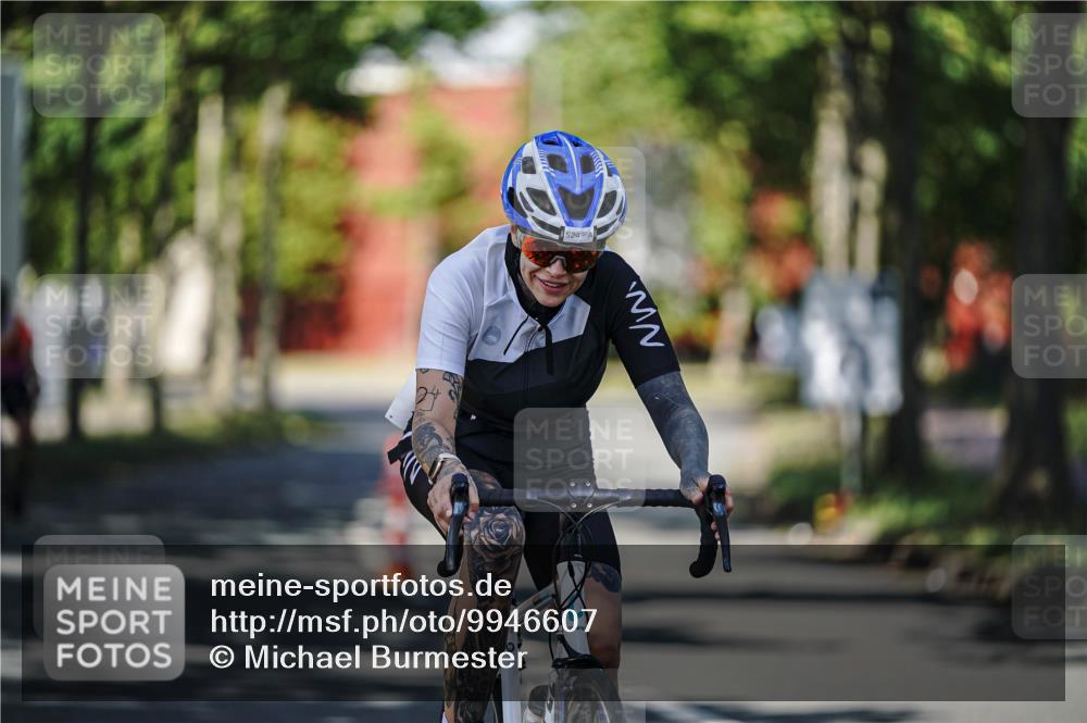 09.08.2026 - GEWOBA Citytriathlon Bremen Michael Burmester http://msf.ph/oto/9946607 09.08.2026 11:04:49 Radfahren 227, 524 meine-sportfotos.de