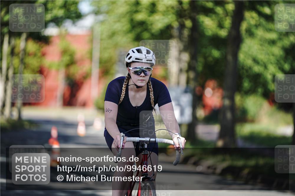 09.08.2026 - GEWOBA Citytriathlon Bremen Michael Burmester http://msf.ph/oto/9946619 09.08.2026 11:07:52 Radfahren 441 meine-sportfotos.de