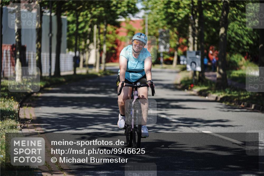 09.08.2026 - GEWOBA Citytriathlon Bremen Michael Burmester http://msf.ph/oto/9946625 09.08.2026 11:18:51 Radfahren 450 meine-sportfotos.de