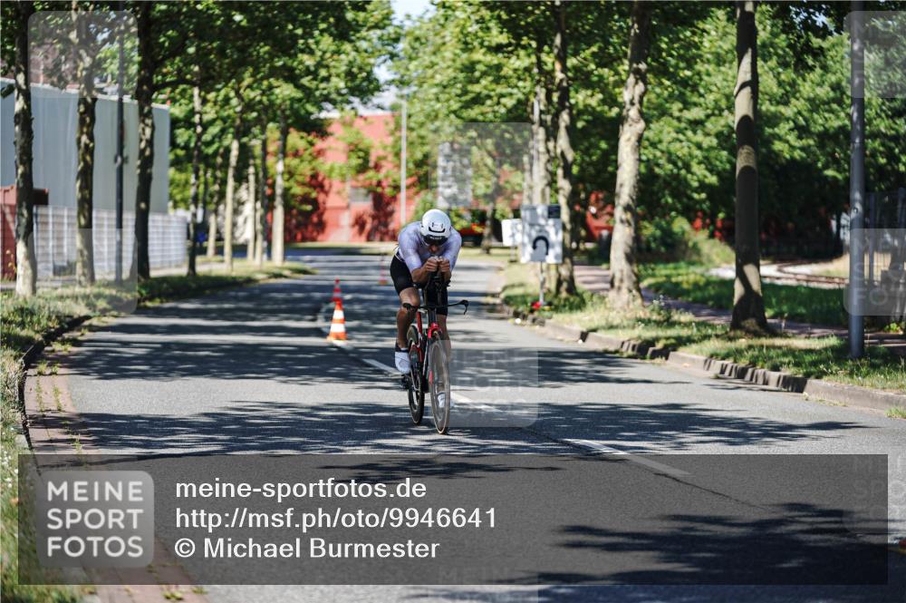 09.08.2026 - GEWOBA Citytriathlon Bremen Michael Burmester http://msf.ph/oto/9946641 09.08.2026 11:59:23 Radfahren 684 meine-sportfotos.de