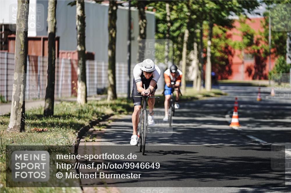 09.08.2026 - GEWOBA Citytriathlon Bremen Michael Burmester http://msf.ph/oto/9946649 09.08.2026 12:02:54 Radfahren 579, 650 meine-sportfotos.de