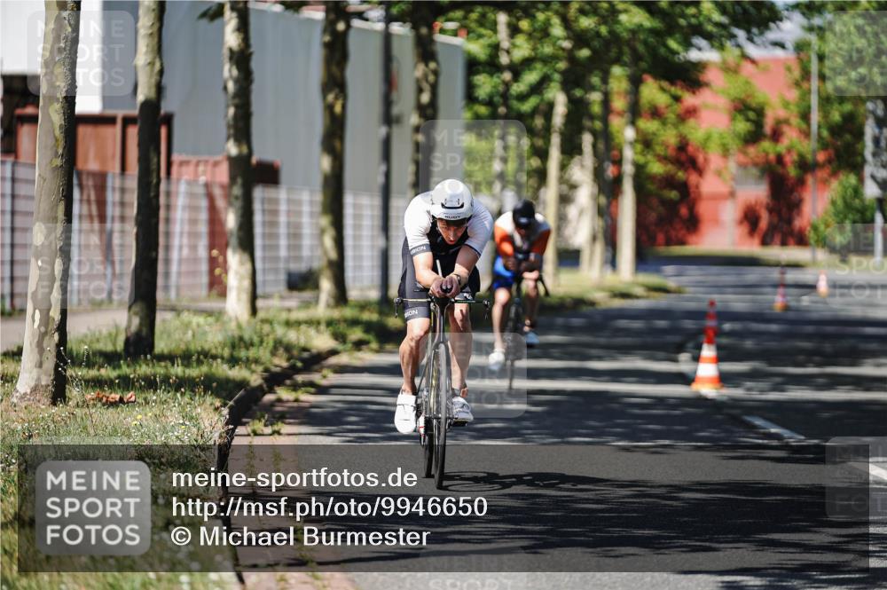 09.08.2026 - GEWOBA Citytriathlon Bremen Michael Burmester http://msf.ph/oto/9946650 09.08.2026 12:02:54 Radfahren 579, 650 meine-sportfotos.de