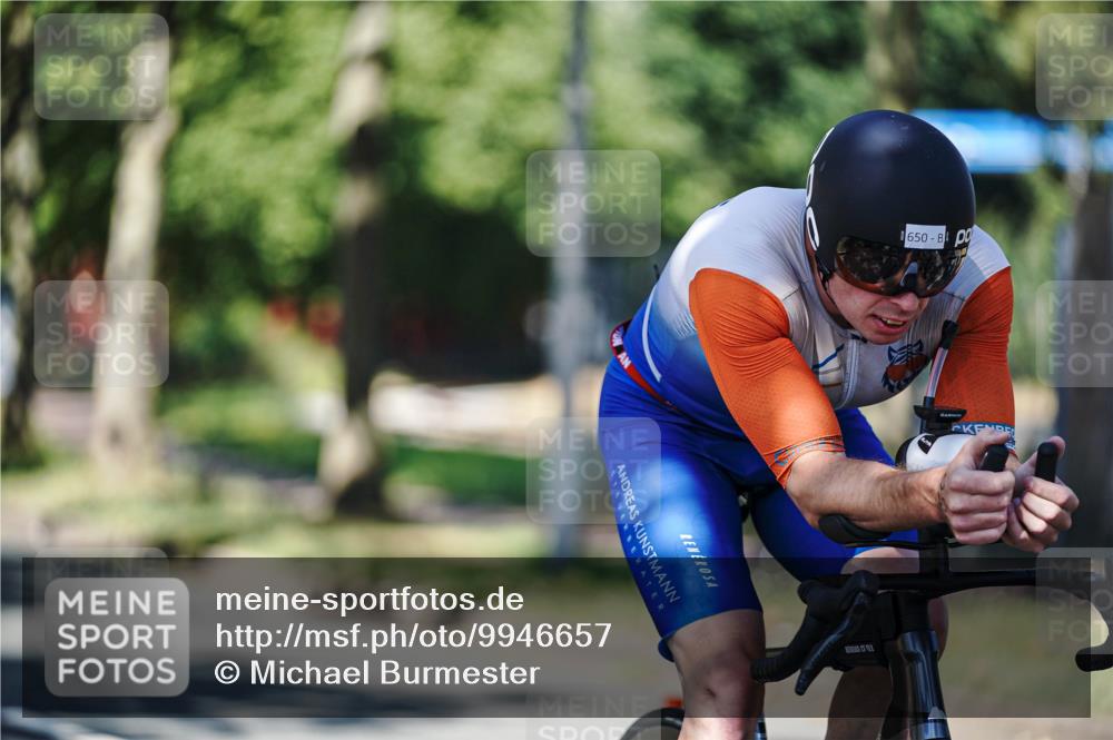 09.08.2026 - GEWOBA Citytriathlon Bremen Michael Burmester http://msf.ph/oto/9946657 09.08.2026 12:02:57 Radfahren 579, 650 meine-sportfotos.de