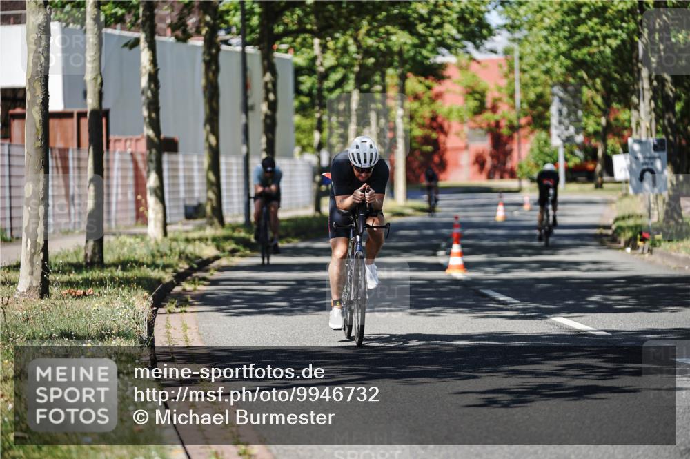 09.08.2026 - GEWOBA Citytriathlon Bremen Michael Burmester http://msf.ph/oto/9946732 09.08.2026 12:06:24 Radfahren 559, 571, 604, 651, 664, 687, 701, 707 meine-sportfotos.de