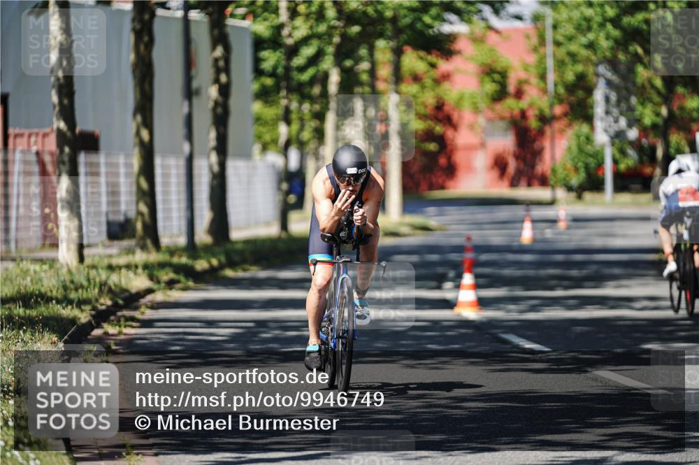 09.08.2026 - GEWOBA Citytriathlon Bremen Michael Burmester http://msf.ph/oto/9946749 09.08.2026 12:06:50 Radfahren 612, 720, 737 meine-sportfotos.de