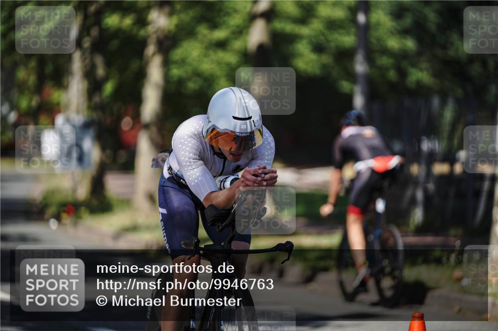 09.08.2026 - GEWOBA Citytriathlon Bremen Michael Burmester http://msf.ph/oto/9946763 09.08.2026 12:07:27 Radfahren 628, 761 meine-sportfotos.de