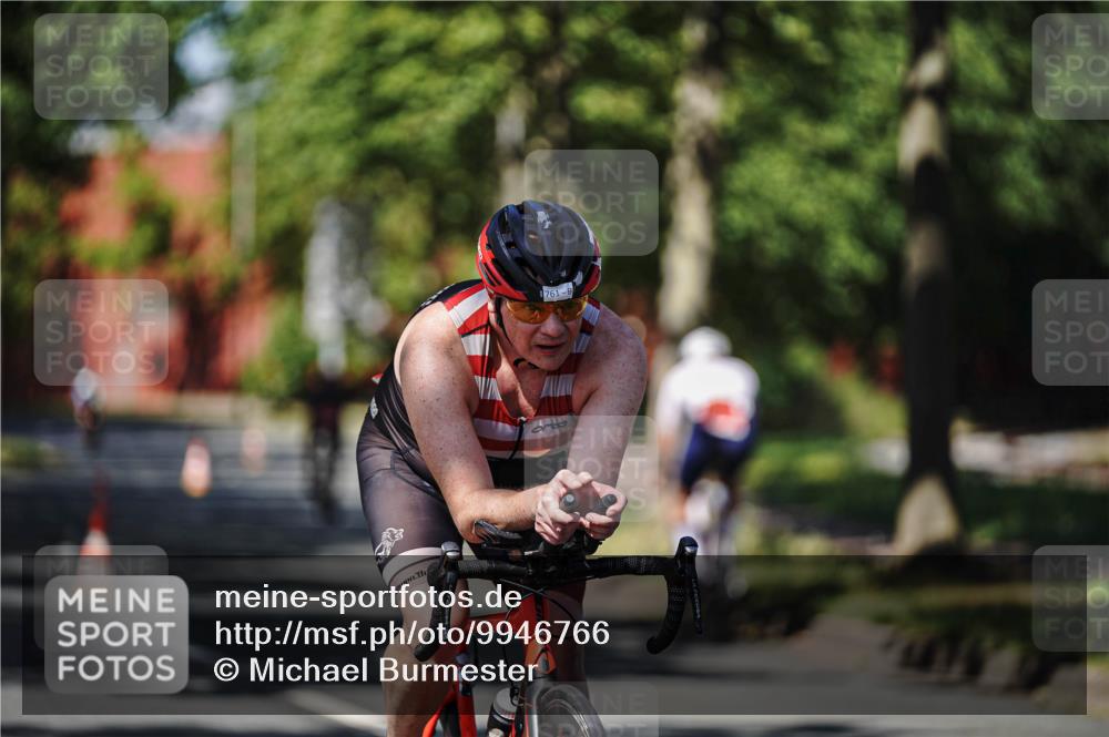 09.08.2026 - GEWOBA Citytriathlon Bremen Michael Burmester http://msf.ph/oto/9946766 09.08.2026 12:07:30 Radfahren 586, 628, 761 meine-sportfotos.de