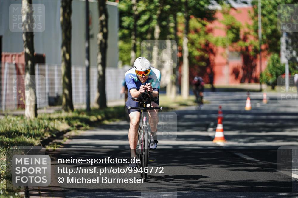 09.08.2026 - GEWOBA Citytriathlon Bremen Michael Burmester http://msf.ph/oto/9946772 09.08.2026 12:07:39 Radfahren 572, 586, 614, 628, 649, 761 meine-sportfotos.de