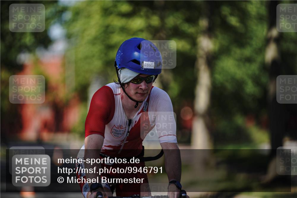 09.08.2026 - GEWOBA Citytriathlon Bremen Michael Burmester http://msf.ph/oto/9946791 09.08.2026 12:07:55 Radfahren 572, 577, 614, 649, 705, 1001 meine-sportfotos.de