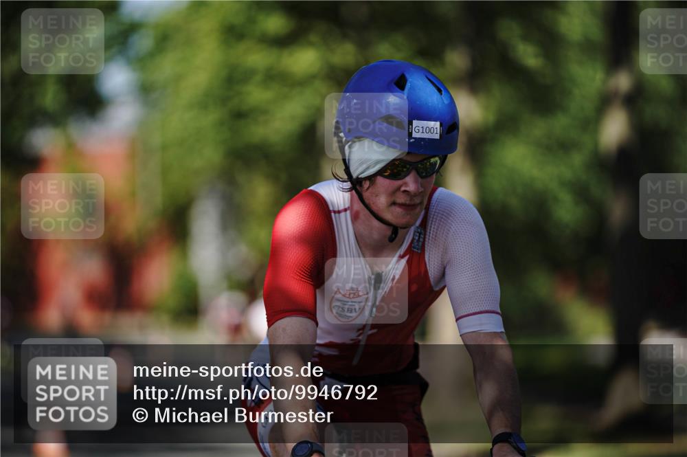 09.08.2026 - GEWOBA Citytriathlon Bremen Michael Burmester http://msf.ph/oto/9946792 09.08.2026 12:07:55 Radfahren 572, 577, 614, 649, 705, 1001 meine-sportfotos.de