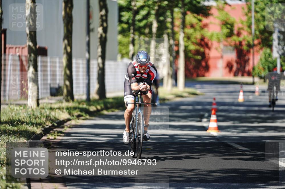09.08.2026 - GEWOBA Citytriathlon Bremen Michael Burmester http://msf.ph/oto/9946793 09.08.2026 12:08:04 Radfahren 577, 671, 705, 787, 1001 meine-sportfotos.de